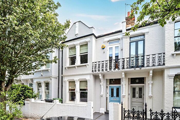 4 Bedroom Terraced House To Rent In Rostrevor Road, Parsons Green, London, SW6