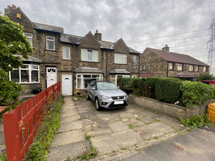 Houses for sale & to rent in HX3 7PL, Shelf Moor Road, Northowram And