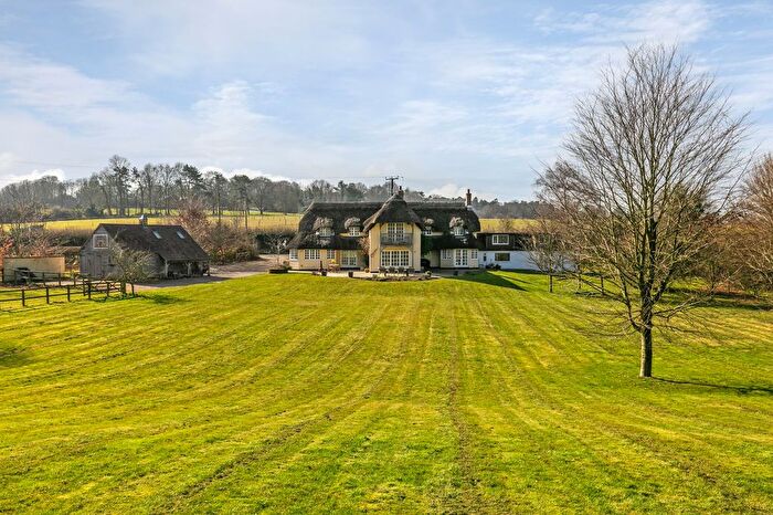 5 Bedroom Detached House For Sale In Chapel Lane, Easton, SO21