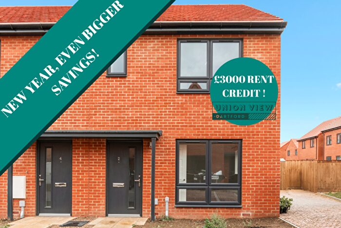 3 Bedroom Semi Detached House To Rent In *Receive A £ Rent Credit!*Talbot Road, Dartford, Kent, DA2