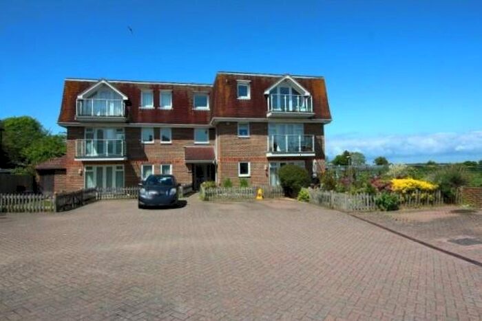 2 Bedroom Apartment To Rent In Beckets Lodge, Tutts Barn Lane, Eastbourne, BN22