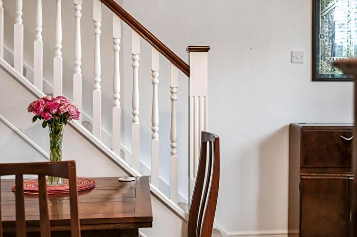 3 Bedroom Terraced House For Sale In Star Road, Caversham, Reading, Berkshire, RG4