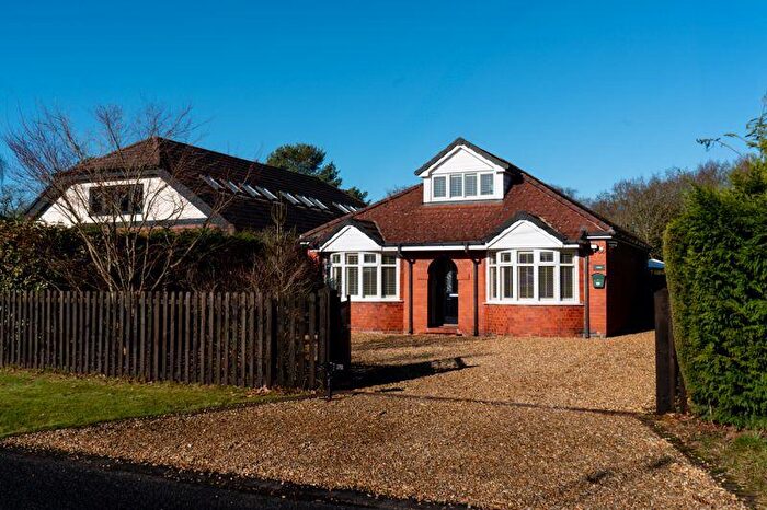 3 Bedroom Detached House For Sale In Oak Tree Lane, Cranage, CW10