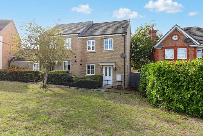 2 Bedroom Semi-Detached House For Sale In The Glades, Huntingdon, PE29