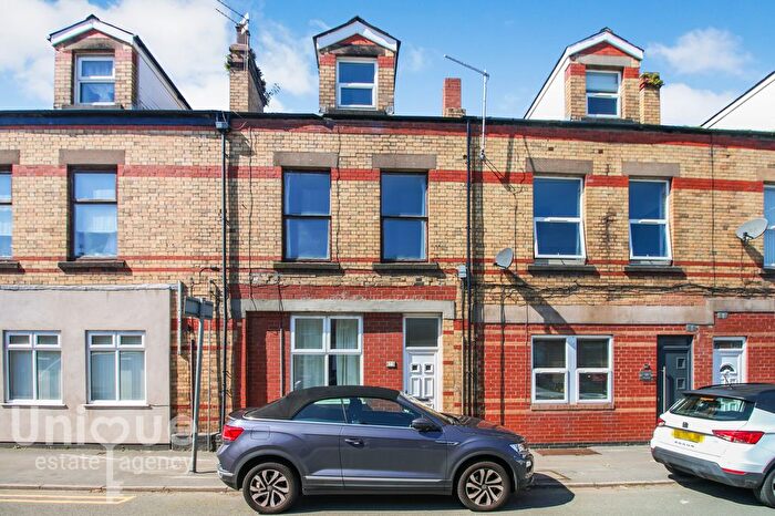 1 Bedroom Flat To Rent In Station Road, Wesham, Lancashire, PR4