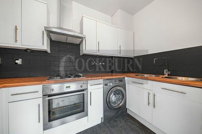 2 Bedroom Flat To Rent In Avery Hill Road, New Eltham, SE9