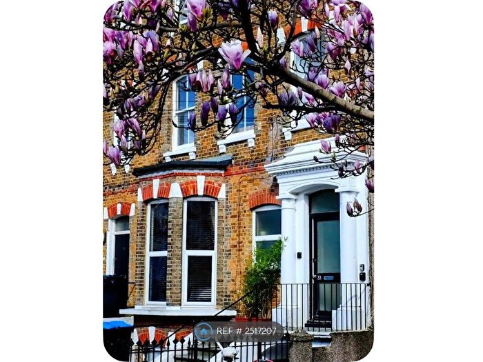 1 Bedroom Flat To Rent In Crescent Road, Ramsgate, CT11