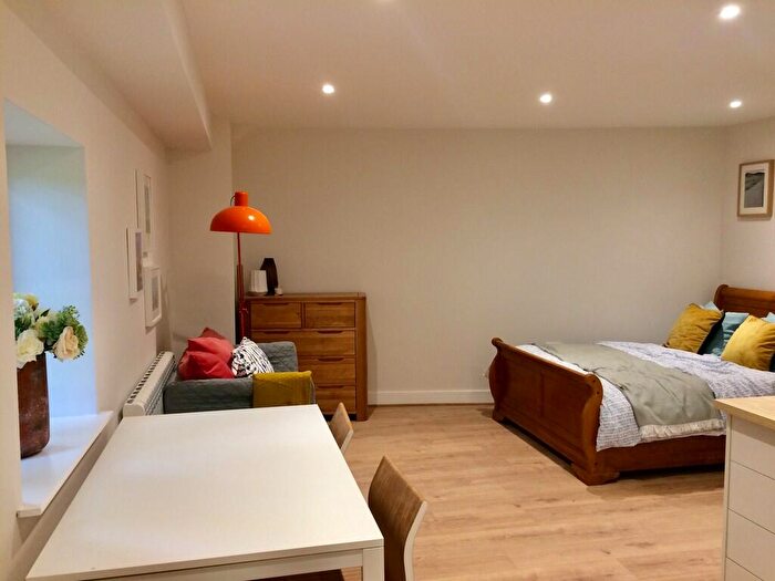 Studio To Rent In St. Cuthbert Street, Wells, BA5