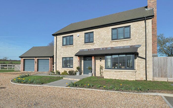 4 Bedroom Detached House For Sale In Williams Mead, Broughton Gifford, Melksham, SN12