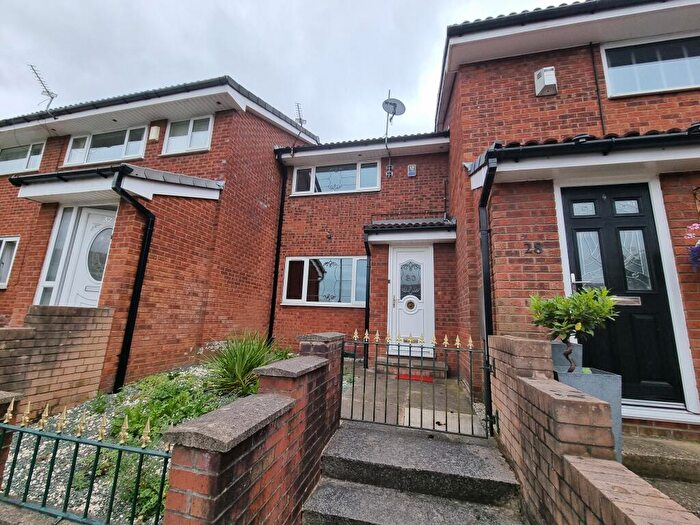 2 Bedroom End Of Terrace House To Rent In Kimbolton Close, Manchester, M12