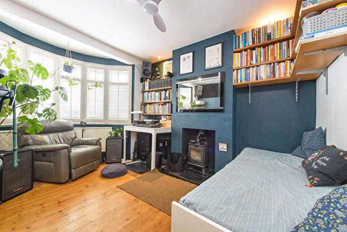 4 Bedroom Terraced House For Sale In Church Drive, Kingsbury, London, NW9