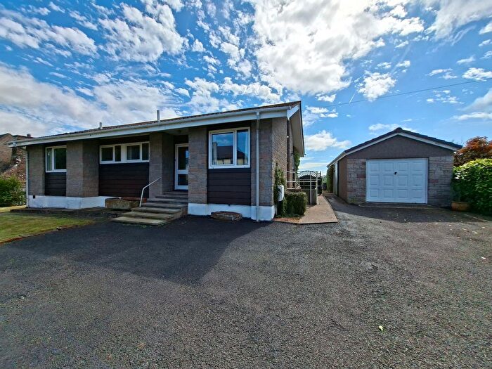 2 Bedroom Detached Bungalow For Sale In Bruce Street, Lochmaben, DG11