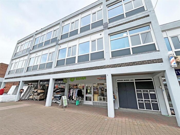 1 Bedroom Flat To Rent In Byron House, Front Street, Arnold, Nottingham, NG5