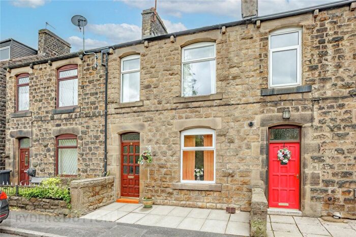 3 Bedroom Terraced House For Sale In Dobcross New Road, Dobcross, Saddleworth, OL3