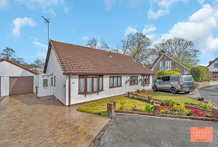 3 Bedroom Semi-Detached House For Sale In Tollgate Close, Caerphilly, CF83