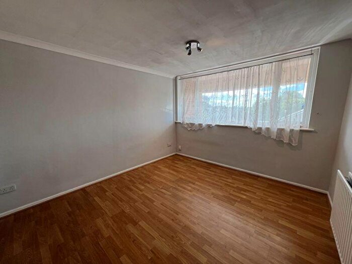1 Bedroom Flat To Rent In Chelford Grove, Bristol, BS34
