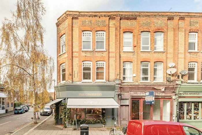 1 Bedroom Flat To Rent In Abbeville Road, London, SW4