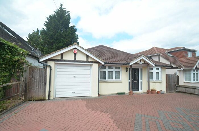 3 Bedroom Bungalow For Sale In Orchard Avenue, Shirley, Croydon, CR0