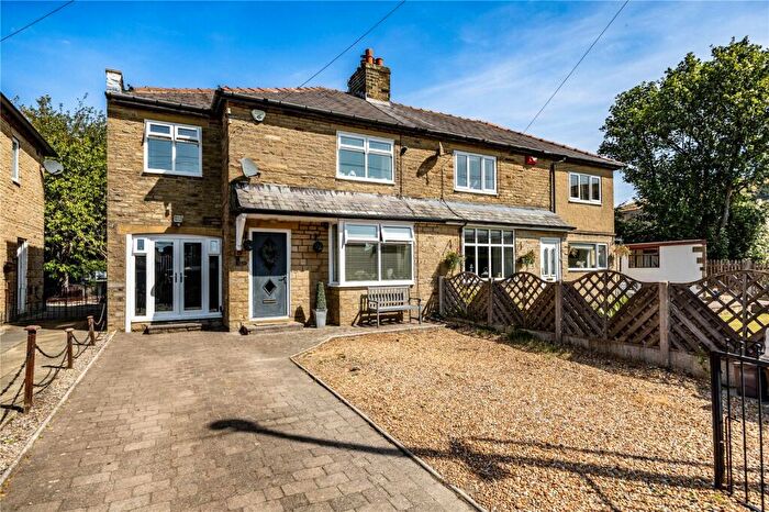 3 Bedroom Semi Detached House For Sale In Heathy Lane, Holmfield, Halifax, HX2