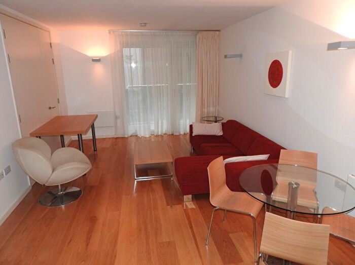 1 Bedroom Flat To Rent In Lumiere Building, City Road East, Southern Gateway, Manchester, M15
