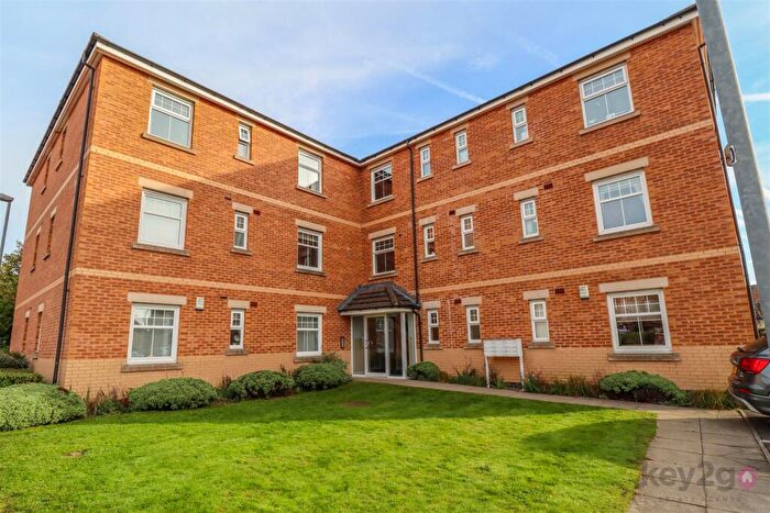 2 Bedroom Flat For Sale In Oxclose Park Gardens, Halfway, Sheffield, S20
