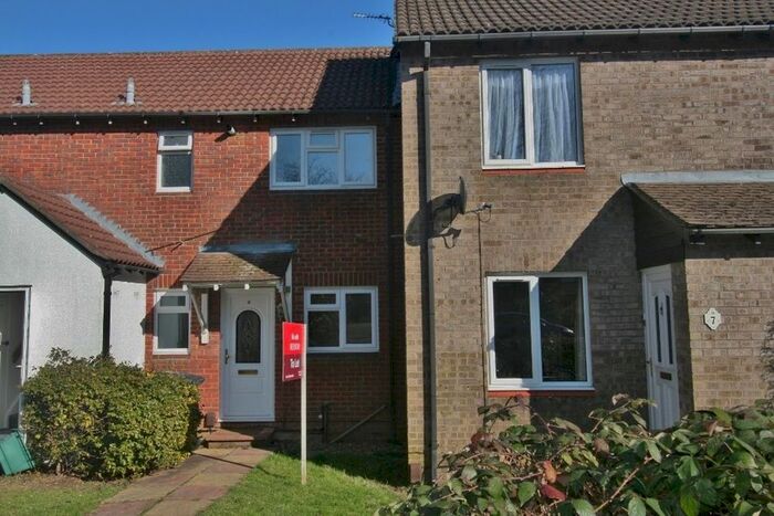 1 Bedroom Flat To Rent In Beecham Berry, Basingstoke, RG22