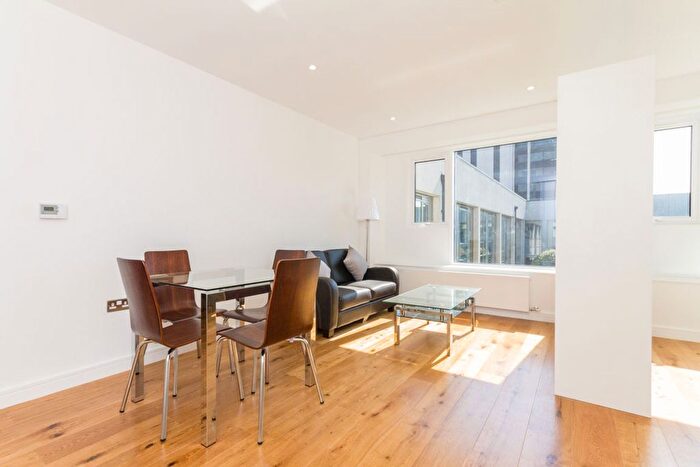 Studio To Rent In Lampton Road, Hounslow, TW3