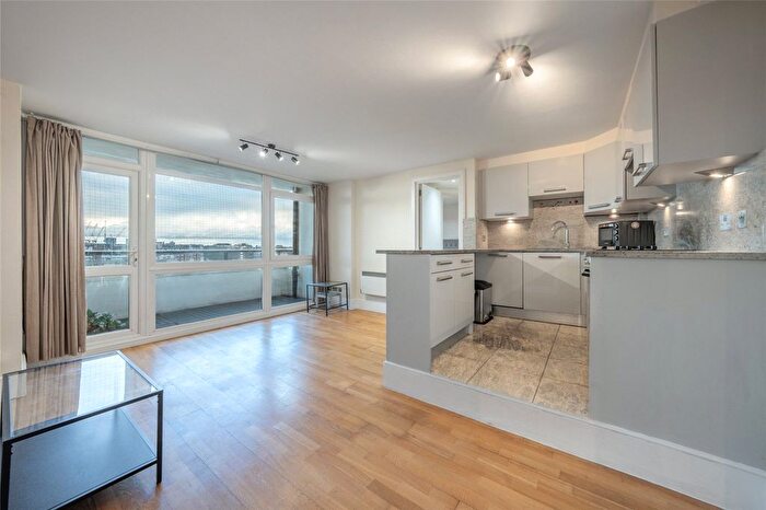 2 Bedroom Flat To Rent In Stuart Tower, Maida Vale, London, W9