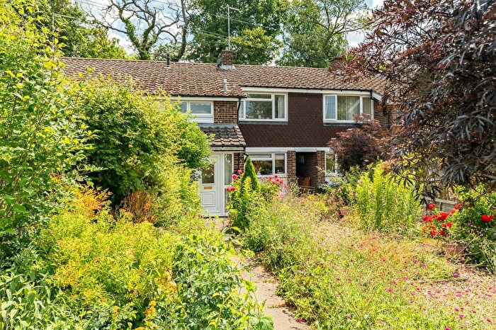 3 Bedroom Terraced House For Sale In Youngsbury Lane, Wadesmill, SG12