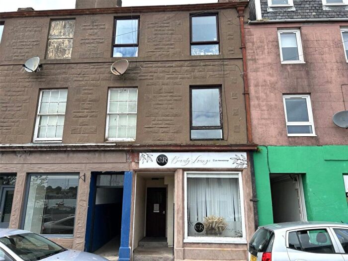 1 Bedroom Flat To Rent In Castle Street, Montrose, Angus, DD10