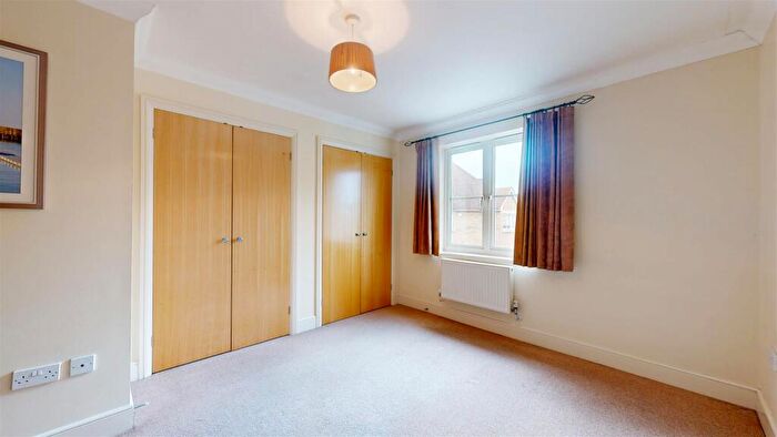 2 Bedroom Apartment To Rent In Doulton Close, Weymouth, DT4