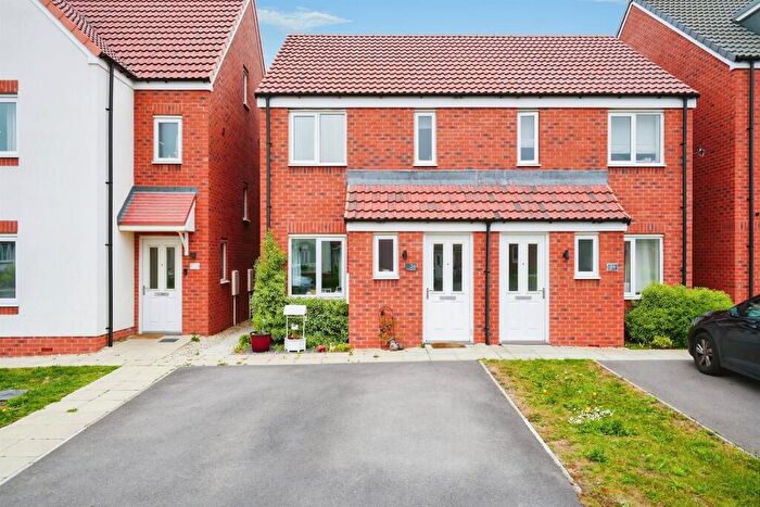 2 Bedroom Semi-Detached House For Sale In Arnold Way, Grove, Wantage, OX12