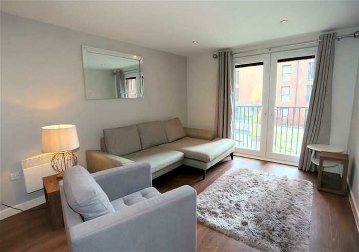 3 Bedroom Apartment To Rent In Alto, Sillavan Way, M3