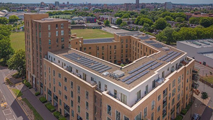 2 Bedroom Flat For Sale In Trobridge Parade, Edgware, London, NW9