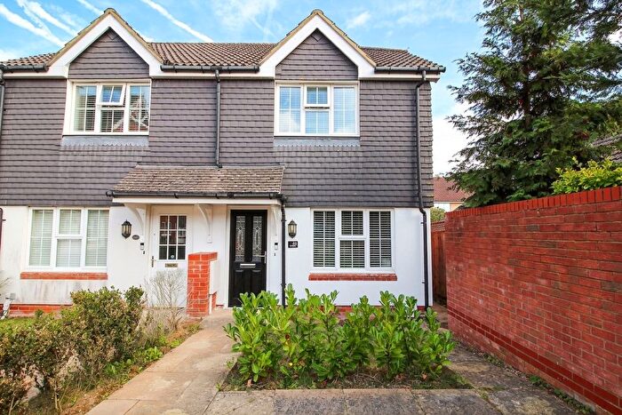 2 Bedroom End Of Terrace House For Sale In Bryony Drive, Kingsnorth, TN23