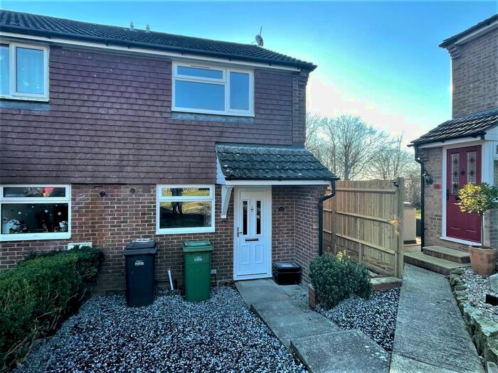 2 Bedroom End Of Terrace House To Rent In The Kestrels, St. Leonards-On-Sea TN38