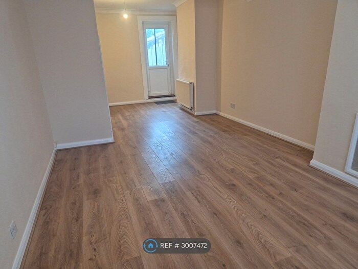 2 Bedroom Terraced House To Rent In Gibbons Street, Ipswich, IP1