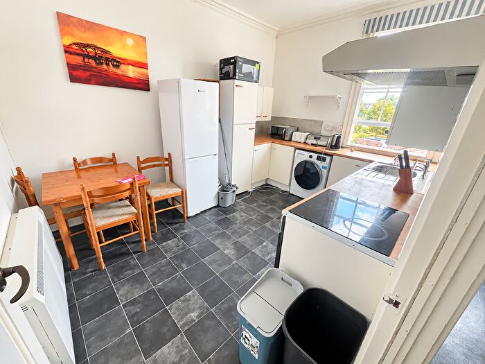 1 Bedroom Flat To Rent In Flat, St. Marys Road, Leamington Spa, CV31