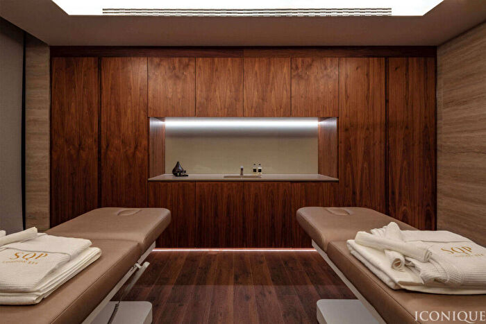 3 Bedroom Apartment For Sale In Marsh Wall, London, E14