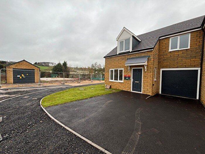 3 Bedroom Semi Detached House To Rent In Anne Bronte Avenue, Thornton, Bradford, BD13