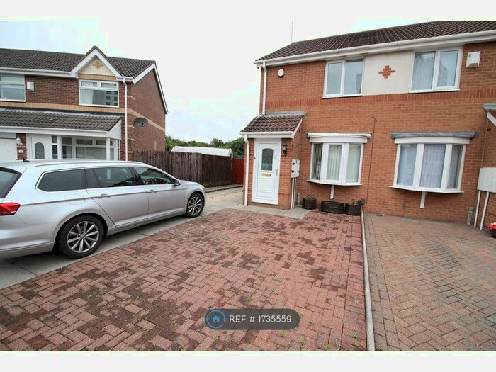 2 Bedroom End Of Terrace House To Rent In St. Johns Close, Stockton-On-Tees, TS18