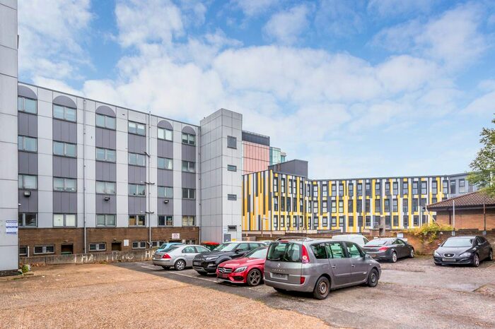 1 Bedroom Flat To Rent In Park Street, Luton, LU1