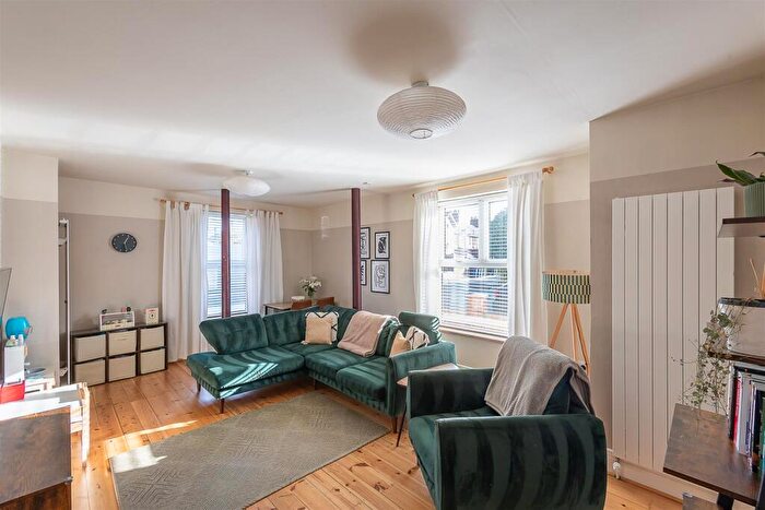 3 Bedroom Terraced House For Sale In Rothbury Terrace, Heaton, Newcastle Upon Tyne, NE6