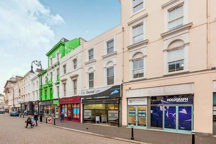 1 Bedroom Flat To Rent In Robertson Street, Hastings, East Sussex, TN34