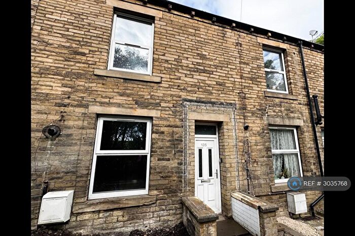 2 Bedroom Terraced House To Rent In Park Road Elland, Elland, HX5