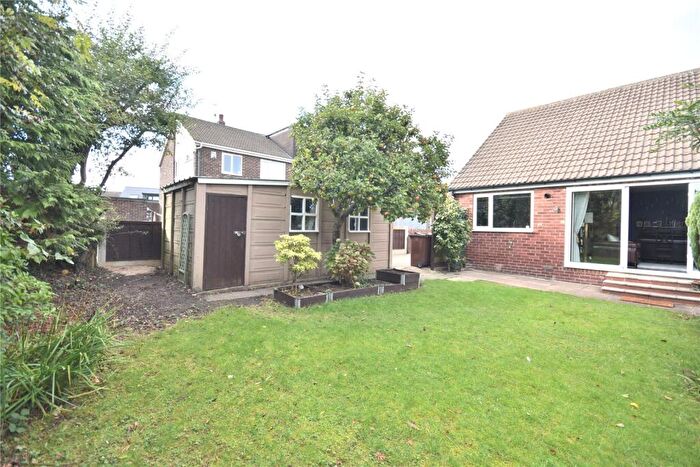 2 Bedroom Bungalow For Sale In Red Hall Drive, Leeds, West Yorkshire, LS14