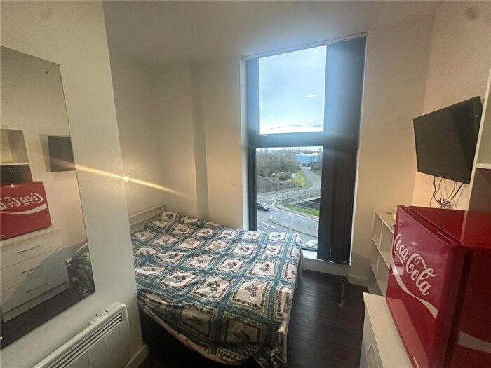 1 Bedroom Flat For Sale In Great Homer Street, Liverpool, Merseyside, L5