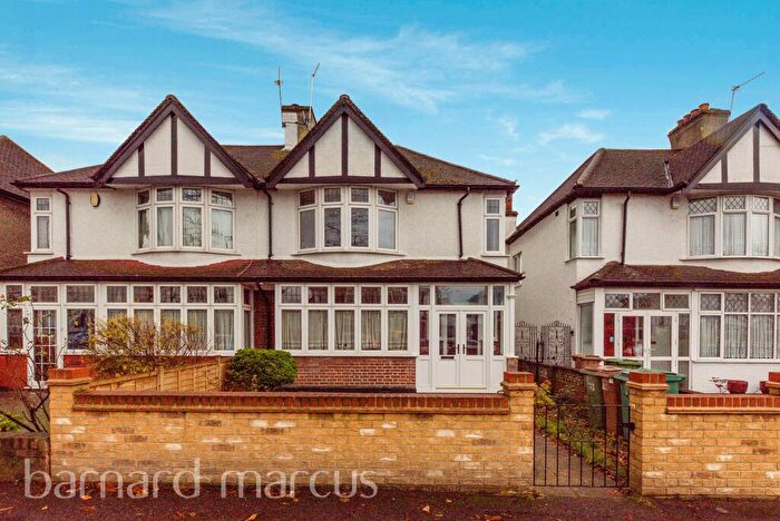 3 Bedroom House To Rent In Manor Road North, Wallington, SM6