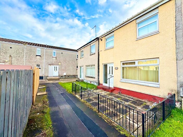 2 Bedroom Terraced House For Sale In Gilmartin Road, Linwood, PA3