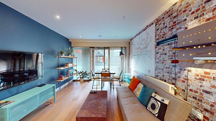 1 Bedroom Flat For Sale In Peartree Way, London, SE10